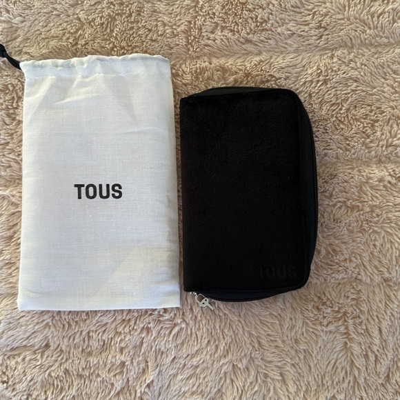 TOUS Velvet Jewelry Pounch Travel Organizer Black Ivory With Dust Bag - Picture 3 of 11